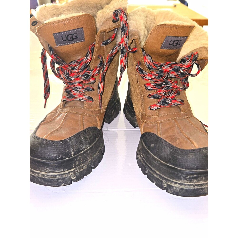 UGG Women’s Brown/Black Suede Shearling Lined Lace-Up Ankle Bootie US 8